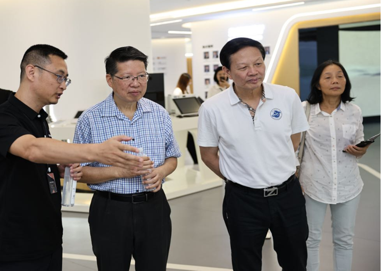 熱烈歡迎新加坡工程院王鄲維院士一行蒞臨指導