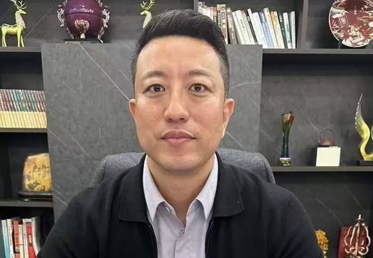 熱烈祝賀天奕技術(shù)董事長(zhǎng)何寶東同志當(dāng)選廣州市黃埔區(qū)第二屆人大代表！